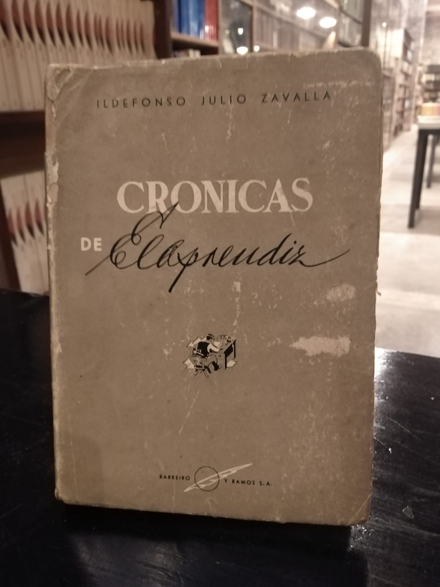 CRONICAS DE EL APRENDIZ - USADO