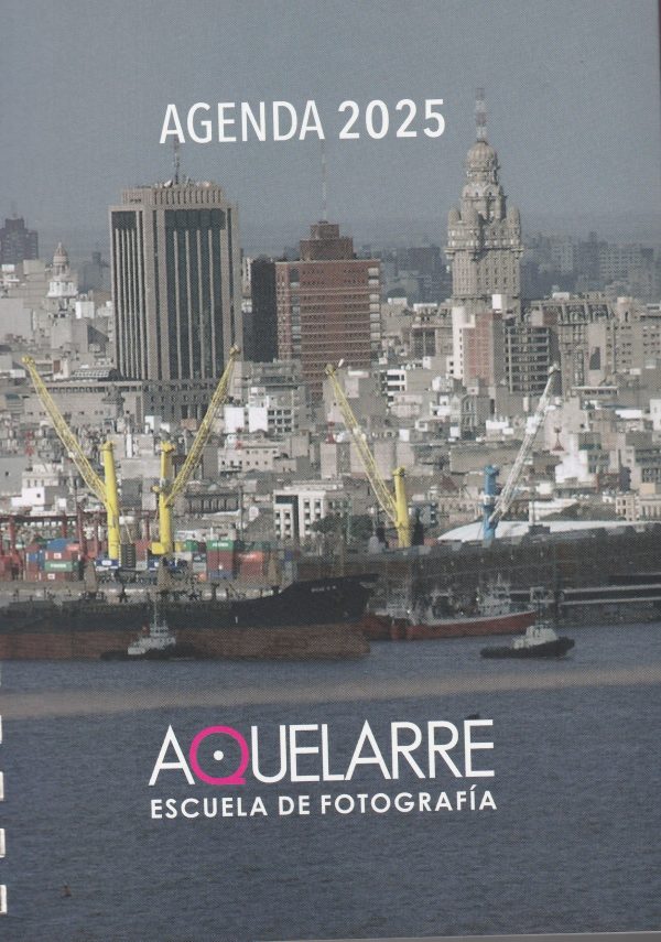 AGENDA 2025 - Con rulos (AQUELARRE - Escuela de Fotografía)