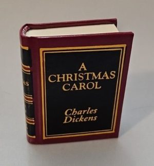 A CHRISTMAS CAROL - MINI BOOK